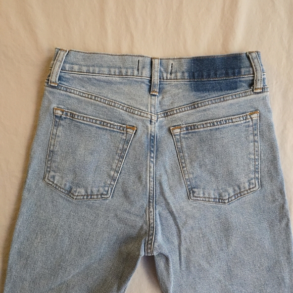 Abercrombie & Fitch The Skinny High Rise Ripped Knee Light Blue Jeans - Picture 9 of 11